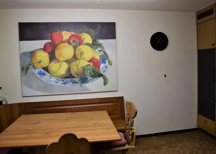 Bed & Breakfast Chasa Sassalba