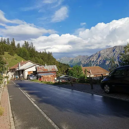 Chasa Sassalba Lu